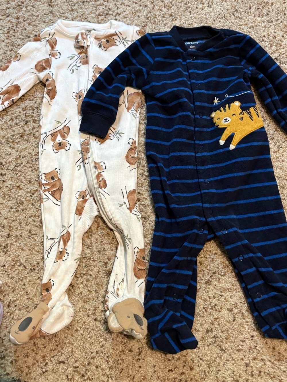 Carter’s sleeper bundle of 4